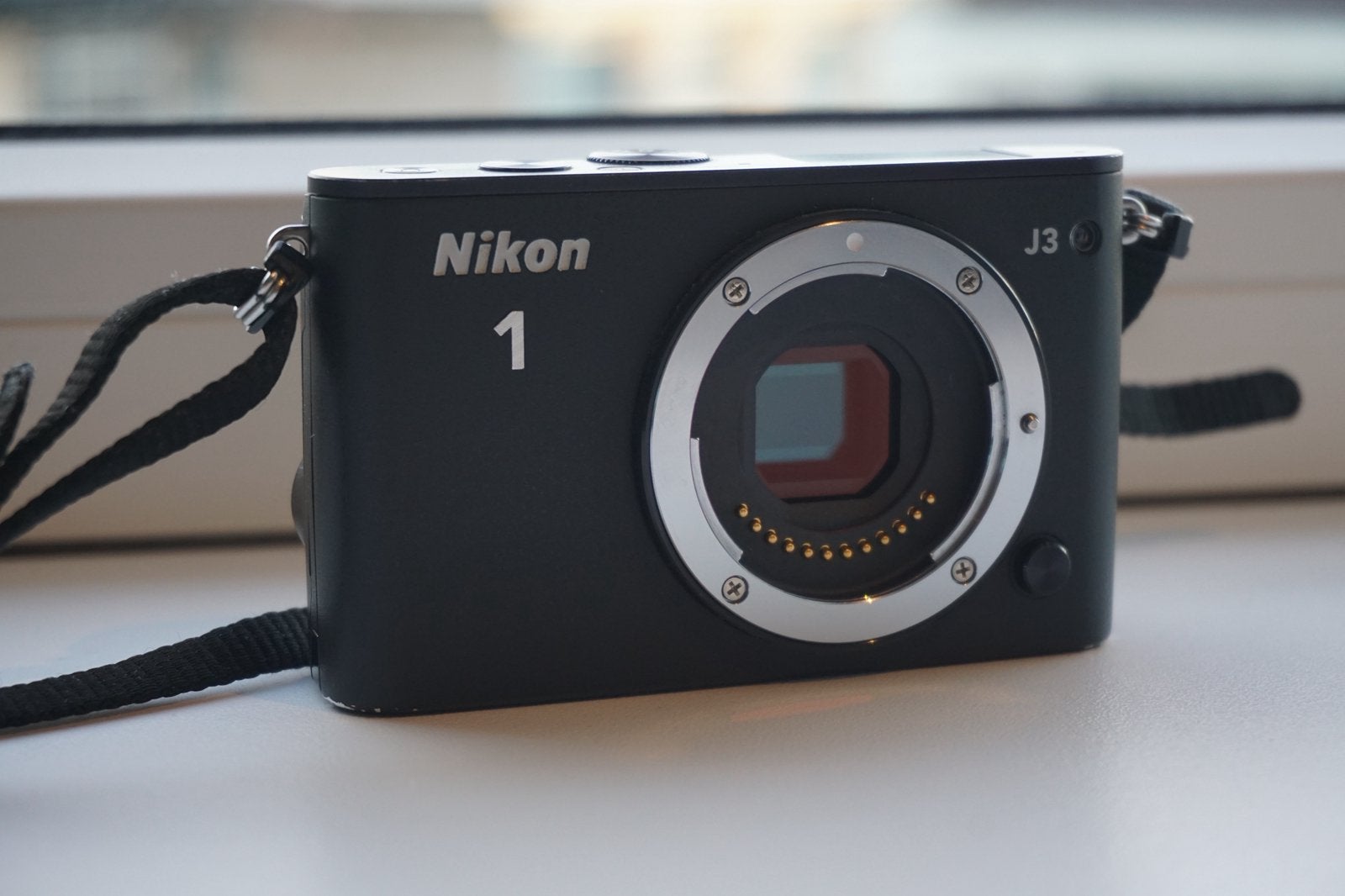 Nikon 1 J3 set + 30-110mm + Hoya filter + batterij, oplader, 14 megapixels, Beeldstabilisatie, Gebruikt, Ophalen of Verzenden
