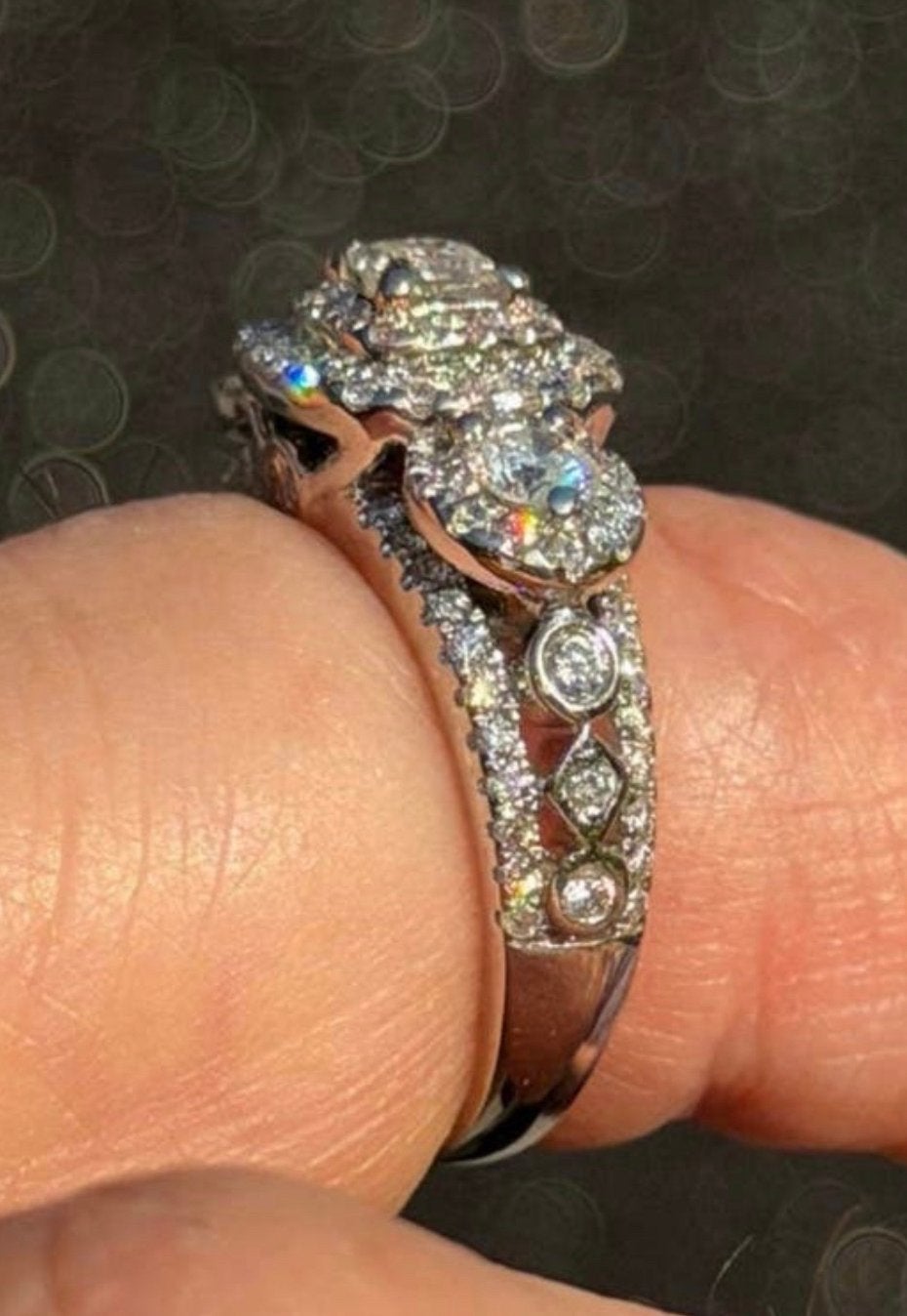 Exclusieve witgouden ring met 111 natuurlijke diamanten!, Sieraden, Tassen en Uiterlijk, Ringen, Nieuw, Ophalen of Verzenden, Kleiner dan 17
