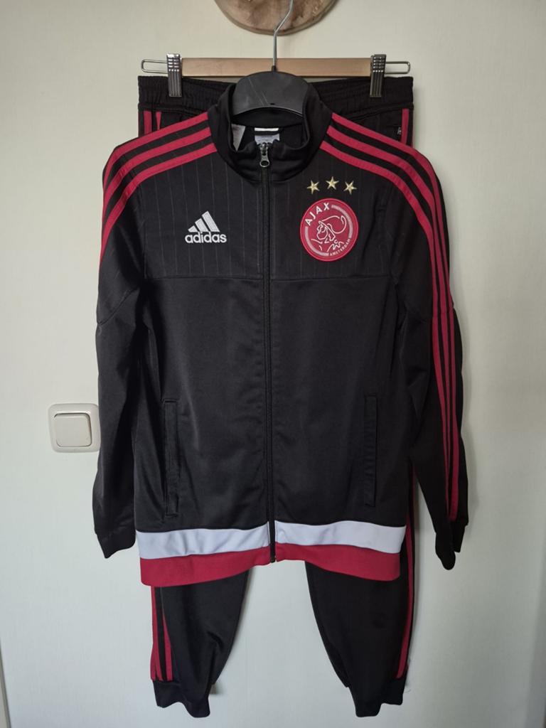 Adidas Ajax Trainingspak Zwart/Rood - Maat 164, Adidas, Jongen of Meisje, Sport- of Zwemkleding, Ophalen of Verzenden