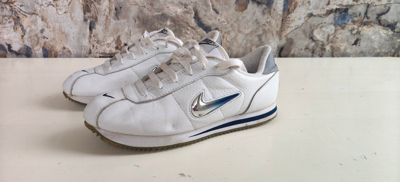 Vintage Nike Cortez uit 2001, Kleding | Dames, Ophalen, Wit, Nike, Sneakers of Gympen