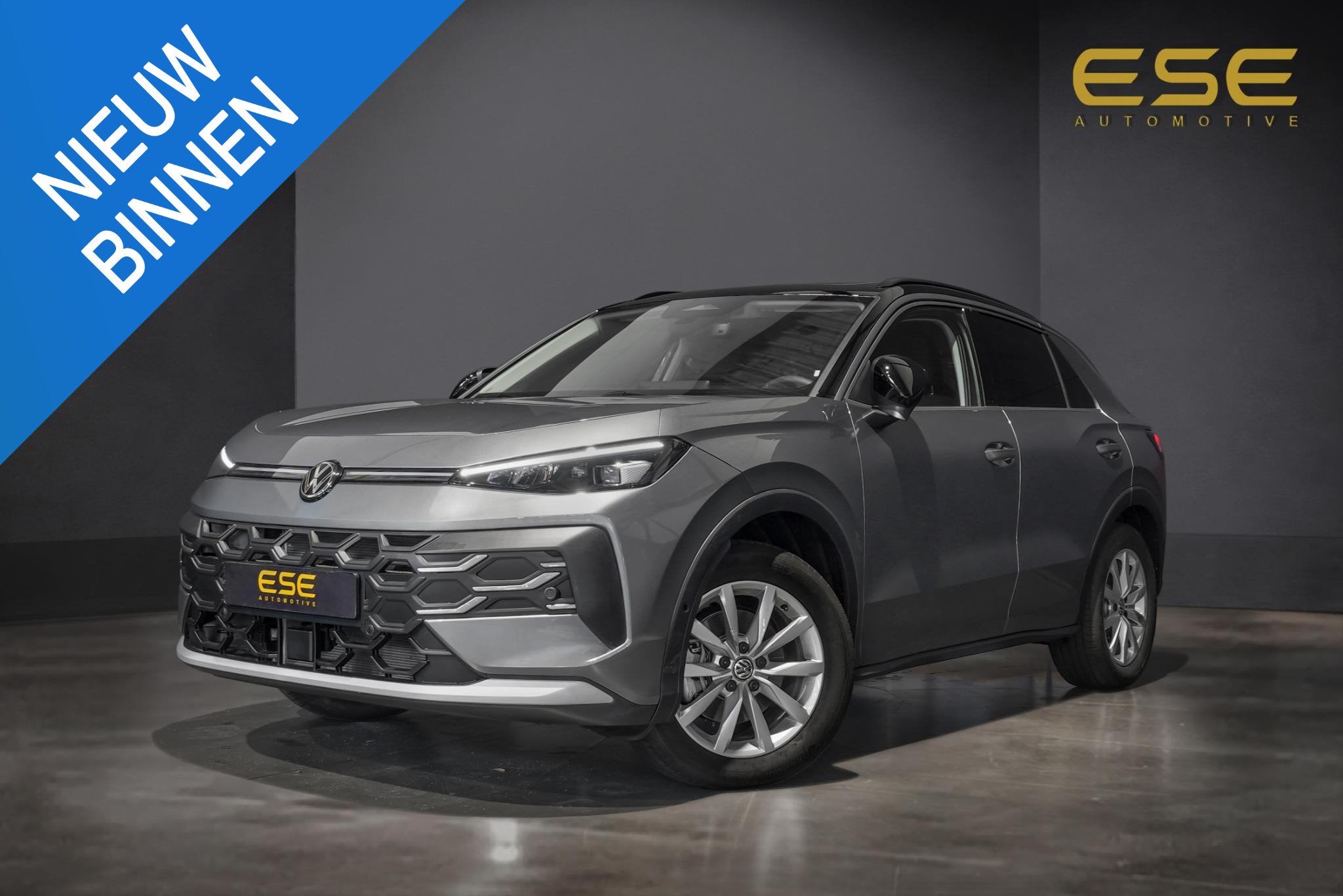 Volkswagen T-Roc 1.5 eTSI Life |Pano|Camera|Trekhaak|