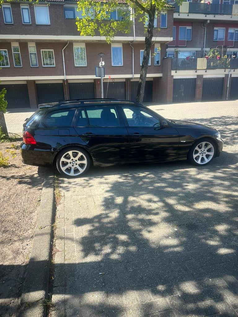 Bmw 325d 2006 Export, Auto's, Achterwielaandrijving, Zwart, Zwart, Leder