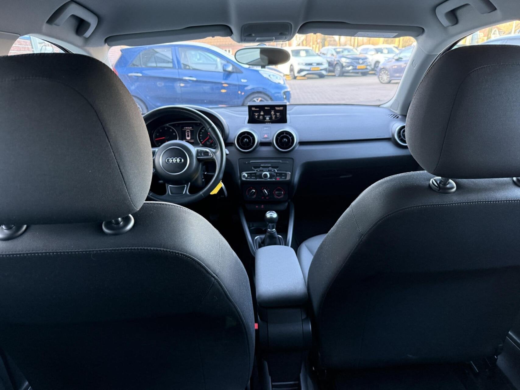 Audi A1 Sportback 1.0 TFSI Adrenalin NL AUTO CRUISE/AIRCO *A, Voorwielaandrijving, 12 maanden, Stof, 95 pk