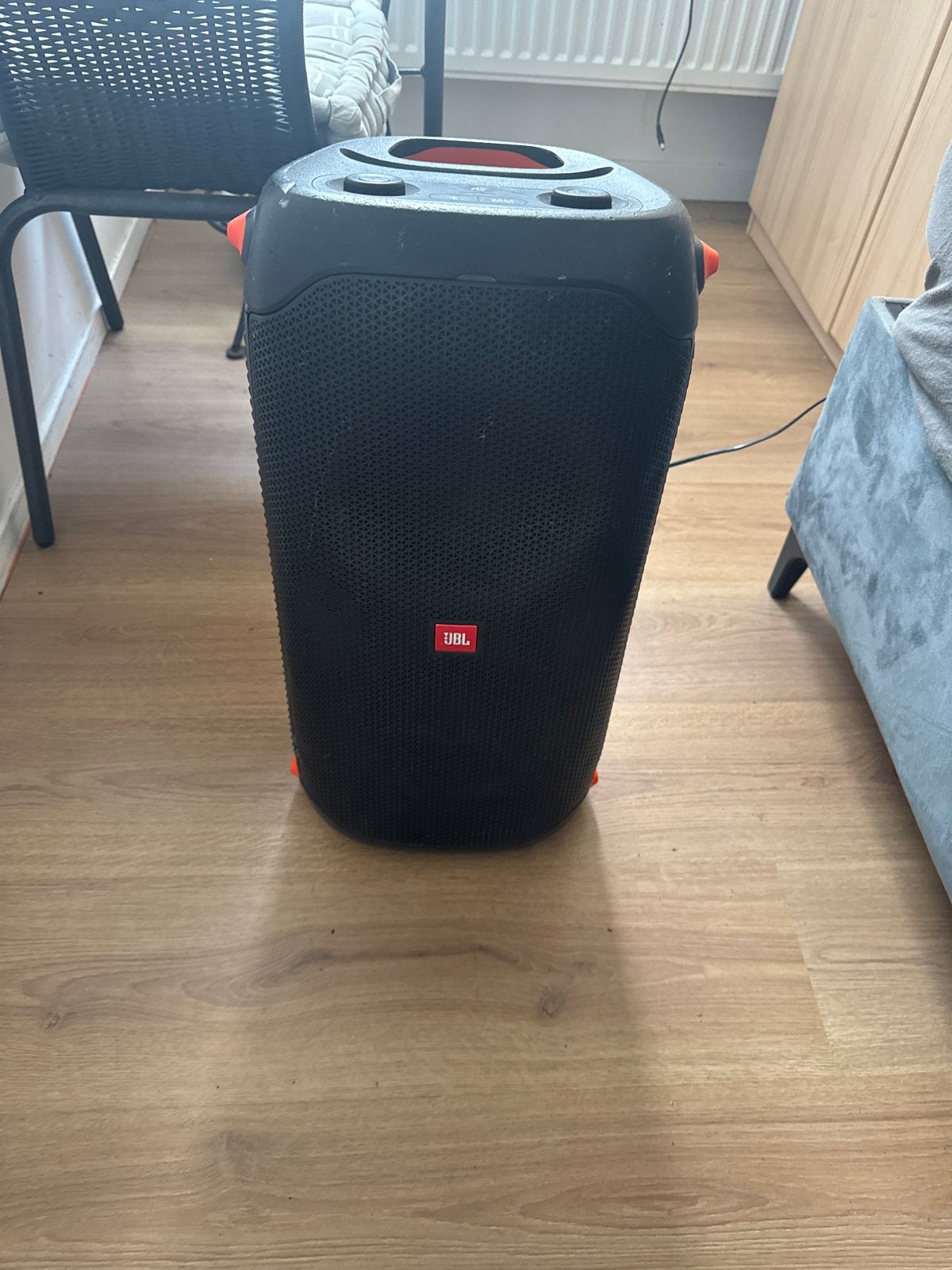 JBL Partybox 100 - Krachtige draagbare party speaker, 150 watt of meer, Gebruikt, JBL, Party speaker