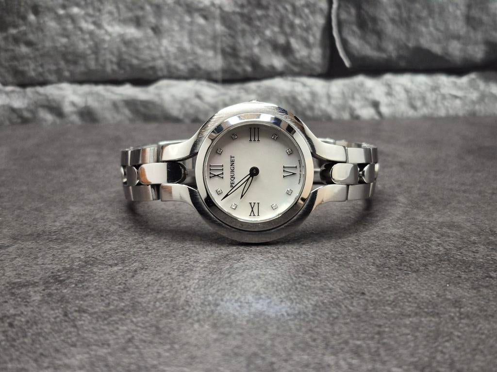 Pequignet Trocadero 32mm Diamant MOP dial, Overige merken, Staal, Staal, Polshorloge
