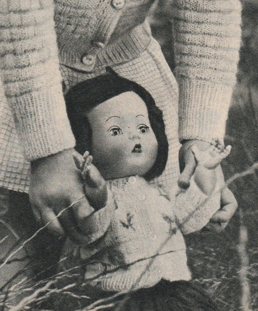 Vintage knipsel 1955 Poppenkleertjes breien pop, Hobby en Vrije tijd, Breien en Haken, Verzenden, Gebruikt, Breien, Patroon of Boek