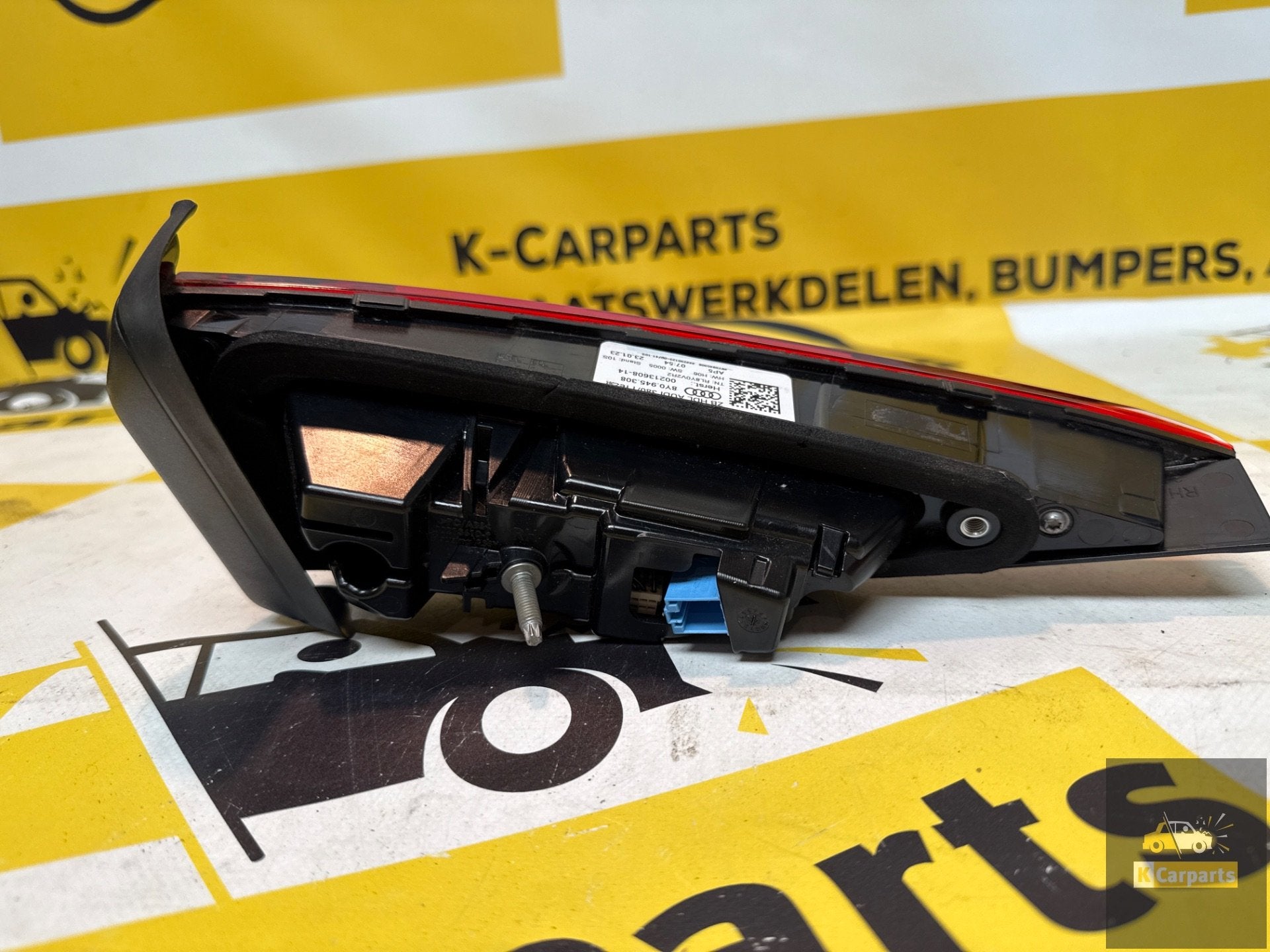 Audi A3 RS3 S3 8Y Led Achterlicht Klep Rechts 8Y0945308, Info@fabrikant.eu, Fabrikantstraat 1
1000 AA  Amsterdam, NL, Fabrikant BV