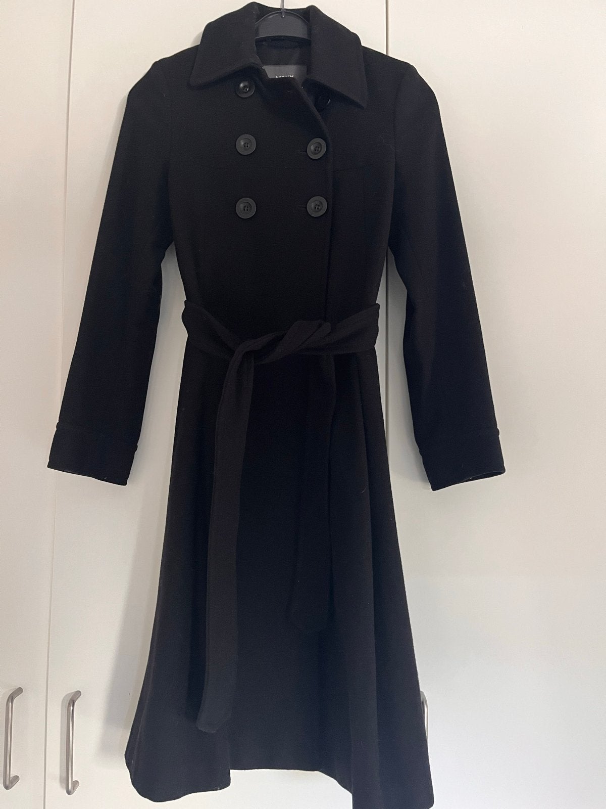 Mexx zwarte wollen jas met ceintuur - maat 34, Kleding | Dames, Ophalen of Verzenden, Zo goed als nieuw, Maat 34 (XS) of kleiner
