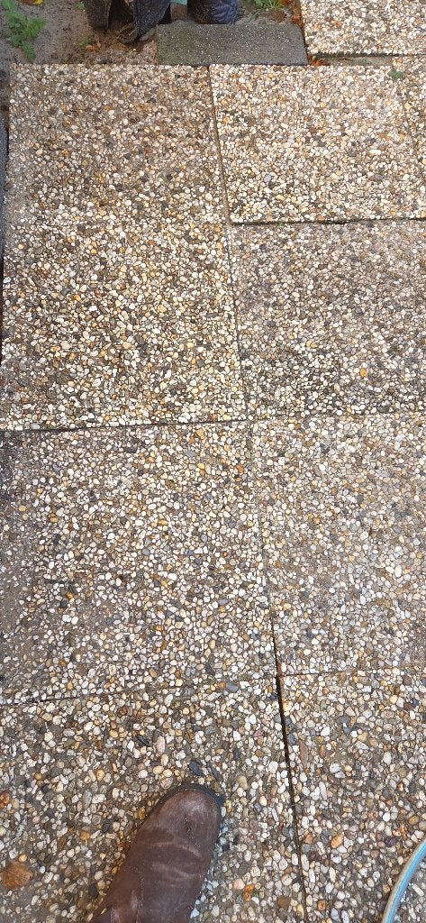 Gratis af te halen: grindtegels 50x50 cm, ongeveer 7 m2, Tuin en Terras, Ophalen, Gebruikt, 5 tot 10 m², Beton