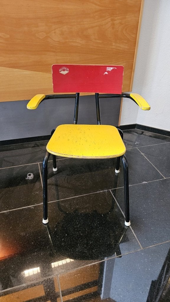 Gispen/Kembo kinderstoel, Kinderen en Baby's, Kinderstoelen, Gebruikt, Overige typen, Ophalen