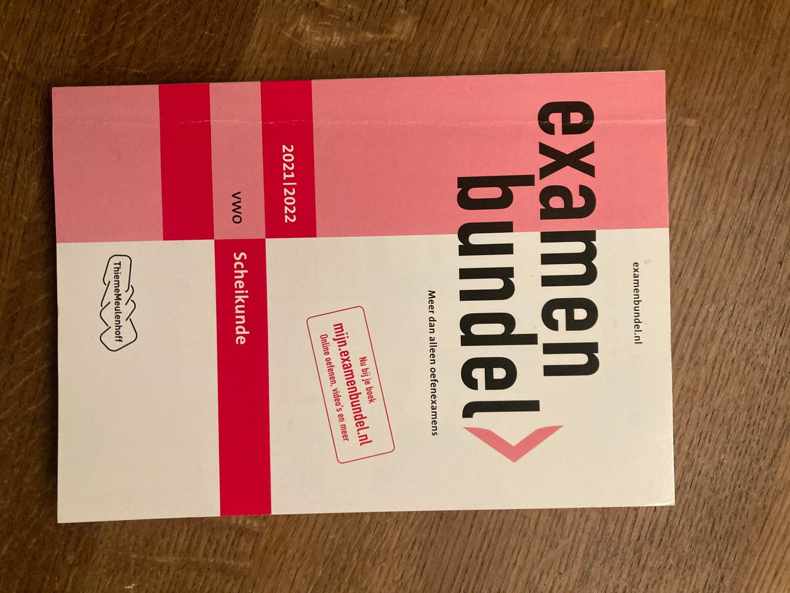 Examen bundel scheikunde VWO, Ophalen of Verzenden, Zo goed als nieuw, VWO, Scheikunde