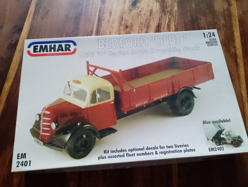 Emhar Bedford ‘OLBD’ LWB ‘O’ Series 5-ton Dropside Truck, 1:32 tot 1:50, Zo goed als nieuw, Truck, Ophalen