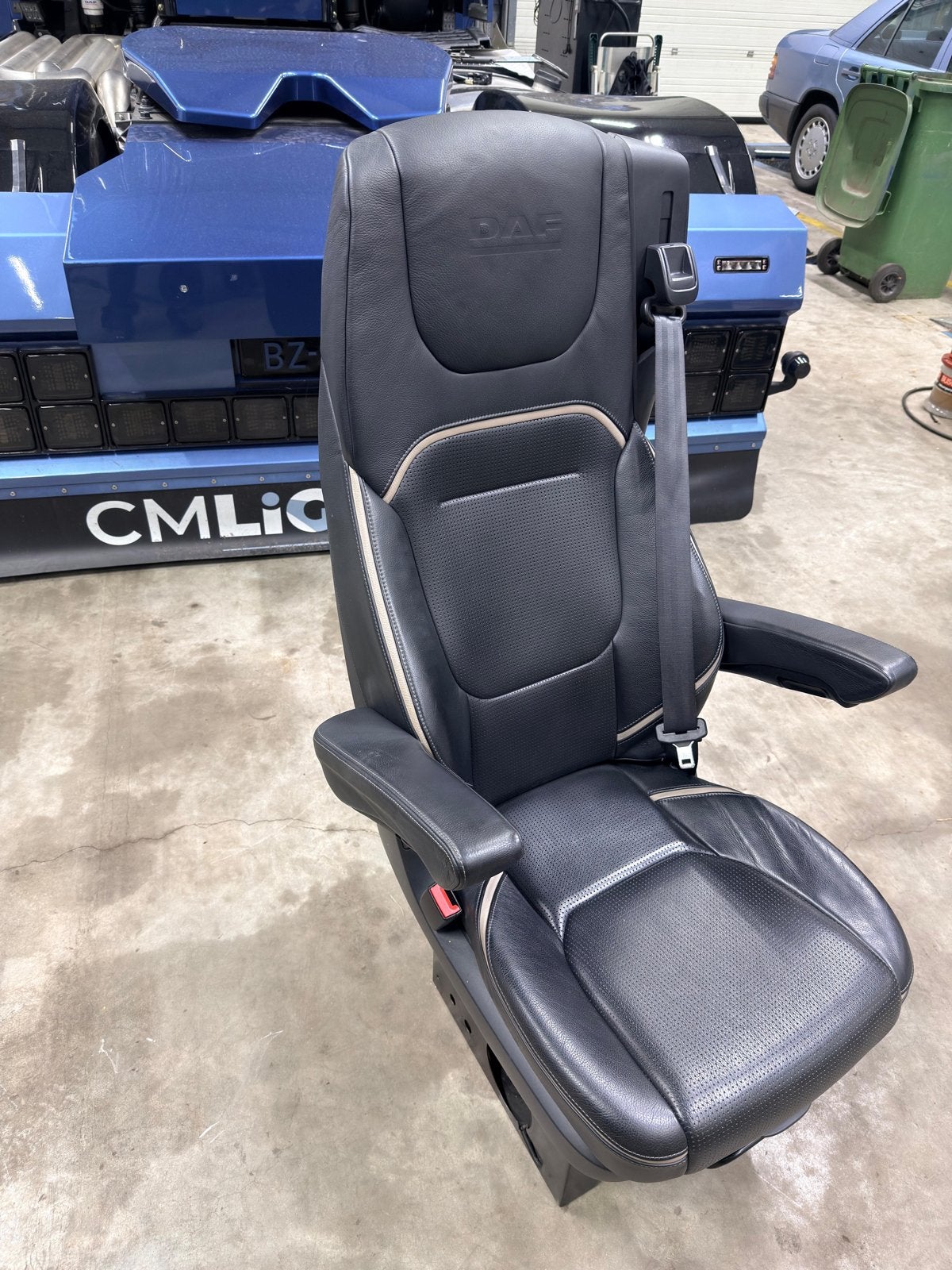 2x DAF Truck Stoel - Luxe Bestuurdersstoel, Auto-onderdelen, Interieur en Bekleding, Ophalen of Verzenden, Gebruikt