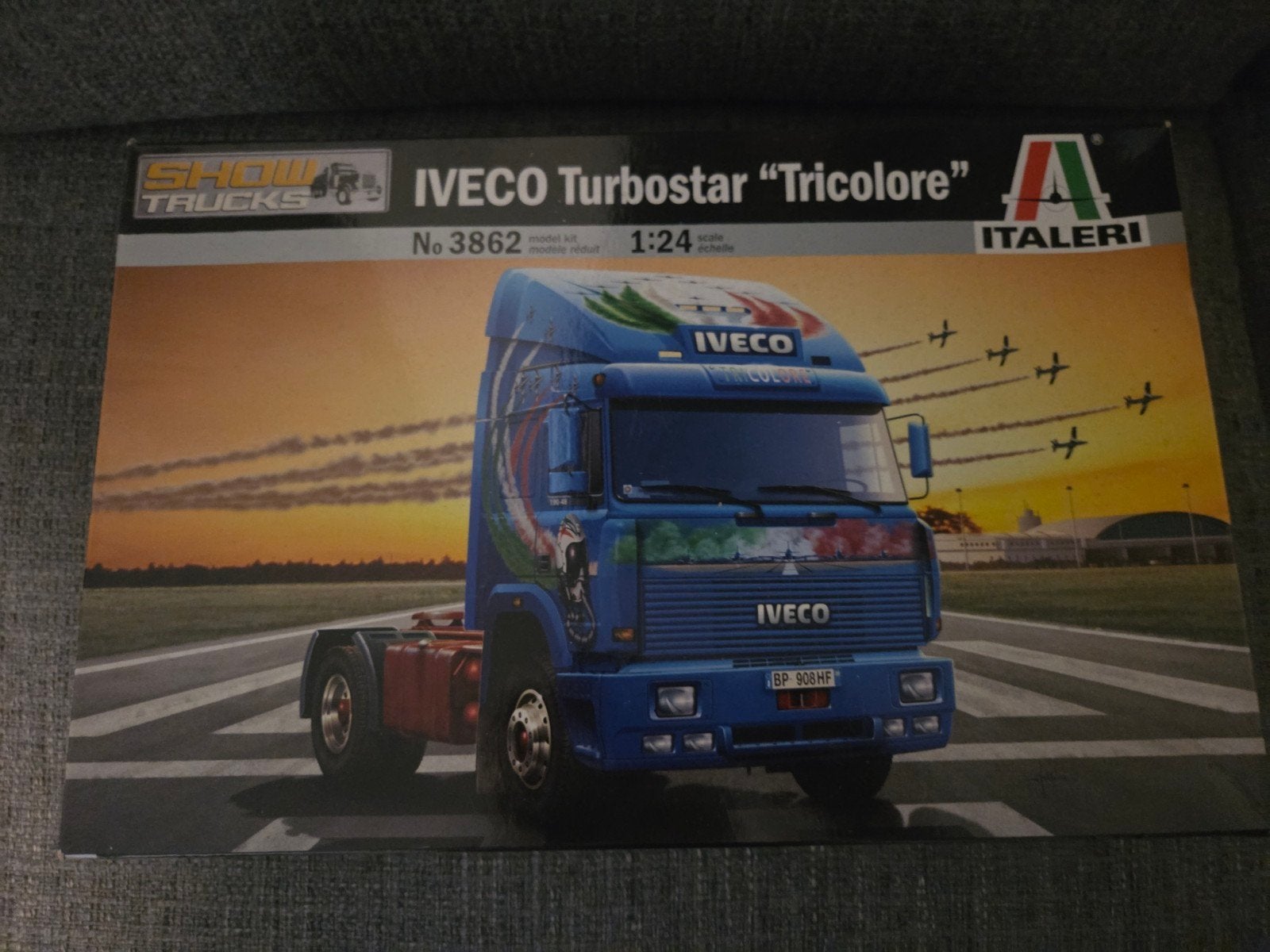 Italeri nr.3862 iveco turbostar tricolore, Hobby en Vrije tijd, Modelbouw | Auto's en Voertuigen, Italeri, Groter dan 1:32, Ophalen of Verzenden