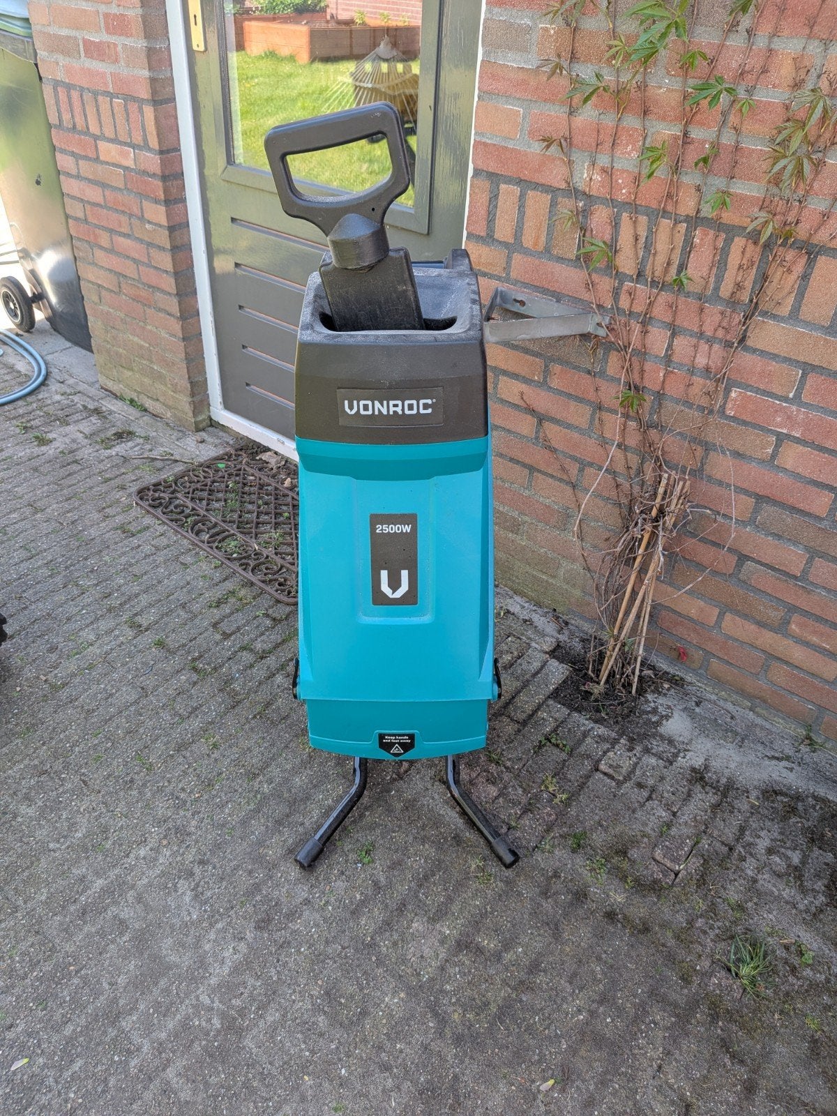VONROC Hakselaar 2500W - Krachtige Tuinhakselaar, Tuin en Terras, Hakselaars, Ophalen of Verzenden, Gebruikt, Elektrisch, VONROC