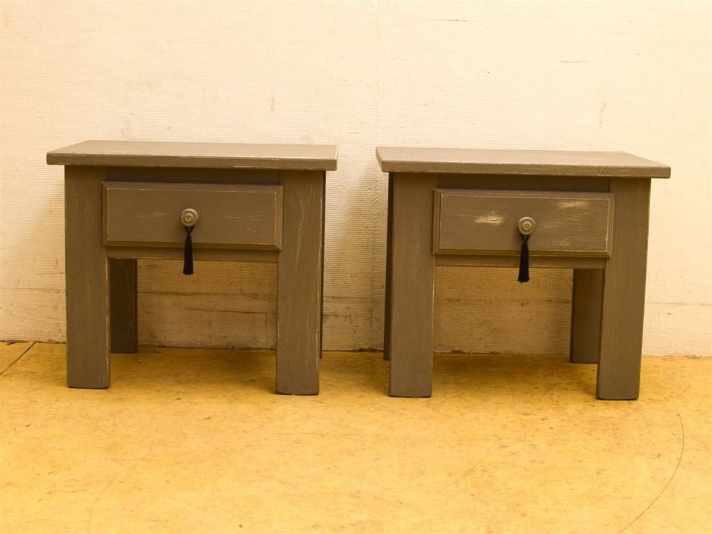 2 stuks houten Nachtkastjes 52144, Huis en Inrichting, Ophalen of Verzenden, Gebruikt, 65 cm of meer, 70 cm of meer
