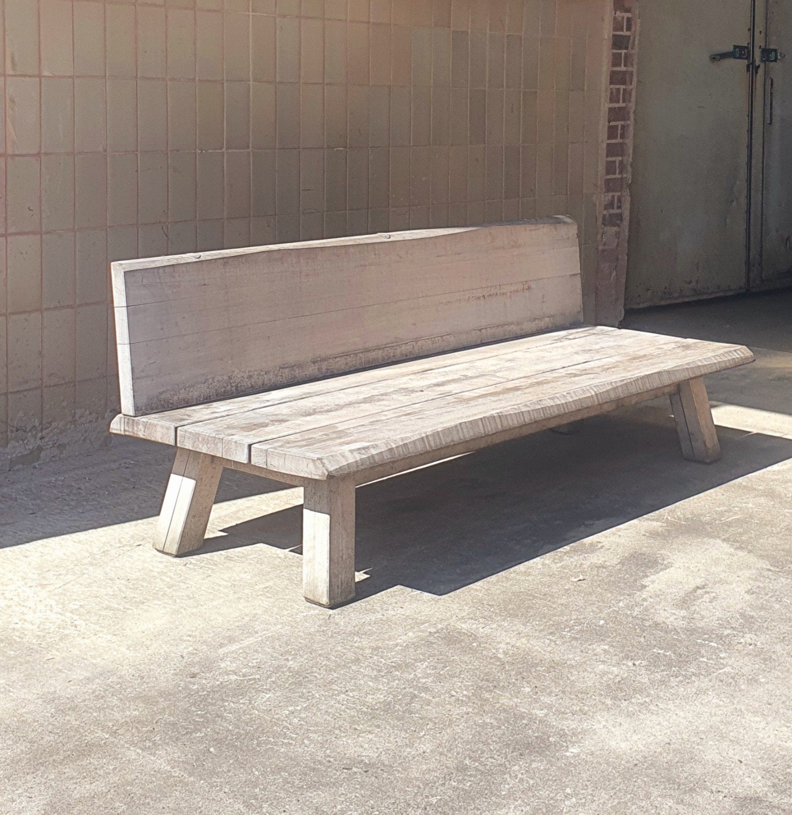Robuuste houten tuinbank met rugleuning - 3st beschikbaar, Ophalen, Gebruikt, Hout