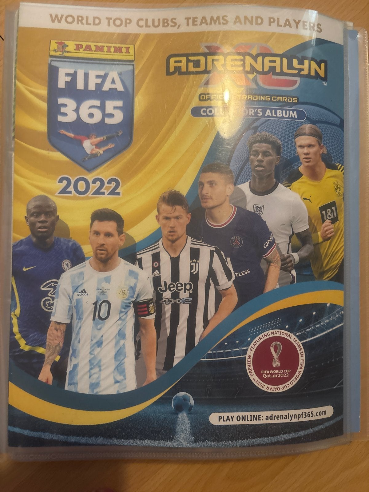 Panini FIFA 365 Adrenalyn XL 2022 Verzamelalbum met kaarten, Verzamelen, Ophalen of Verzenden, Zo goed als nieuw, Buitenlandse clubs