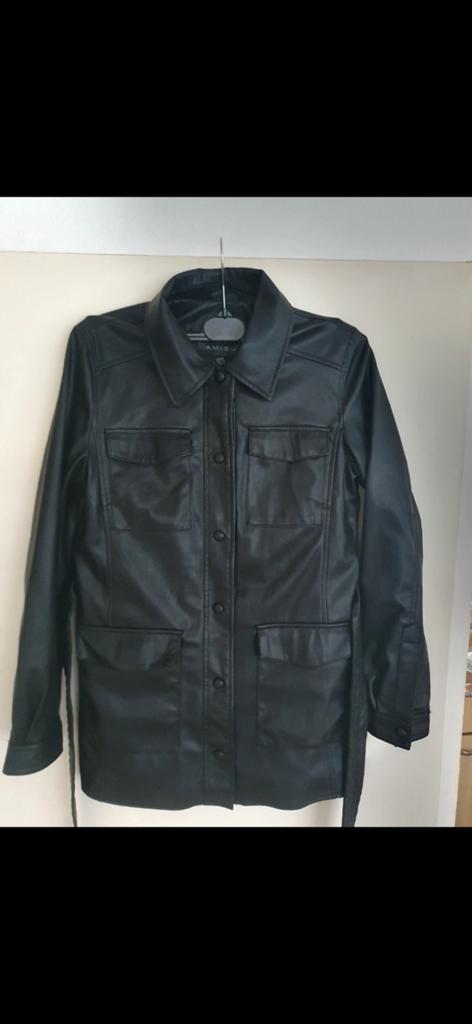 Mooie dames jasje van Amisu, Kleding | Dames, Zwart, Ophalen of Verzenden, Zo goed als nieuw, Maat 34 (XS) of kleiner