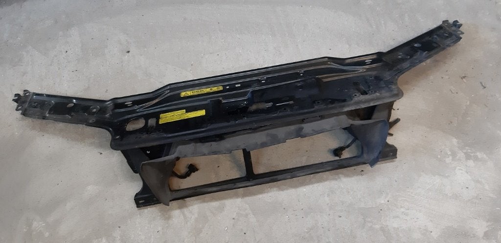 Voorframe Volvo V70 uit 2004, Ophalen of Verzenden