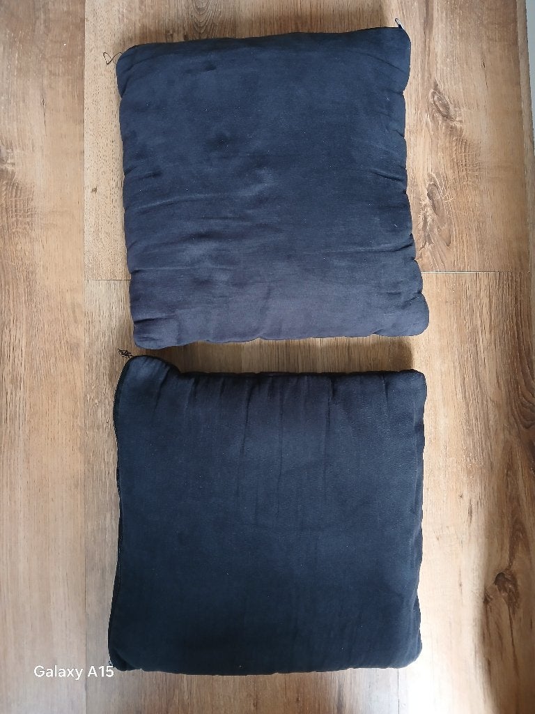 2x pillow 35x35, Ophalen of Verzenden, Vierkant