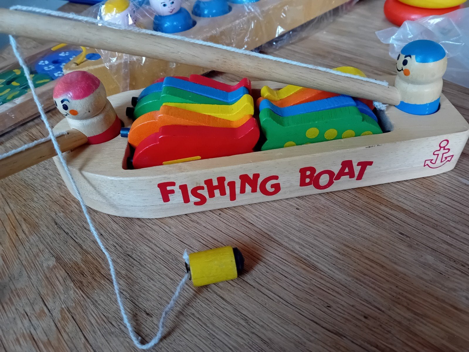 Leuke visboot met hengeltjes en magneetjes, Ophalen of Verzenden, Zo goed als nieuw, Overige typen