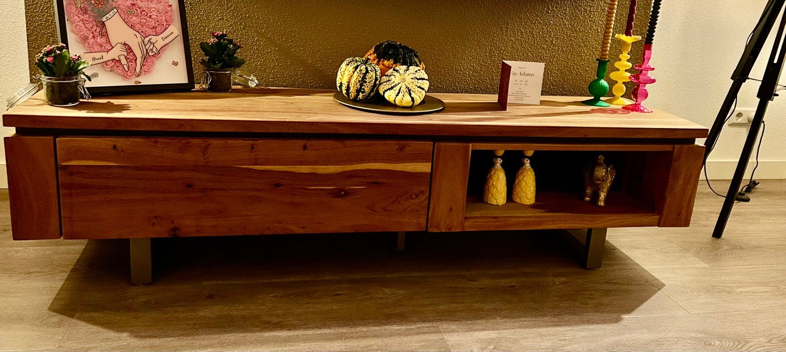 Houten tv meubel, Huis en Inrichting, Ophalen, 150 tot 200 cm, Zo goed als nieuw, Minder dan 100 cm