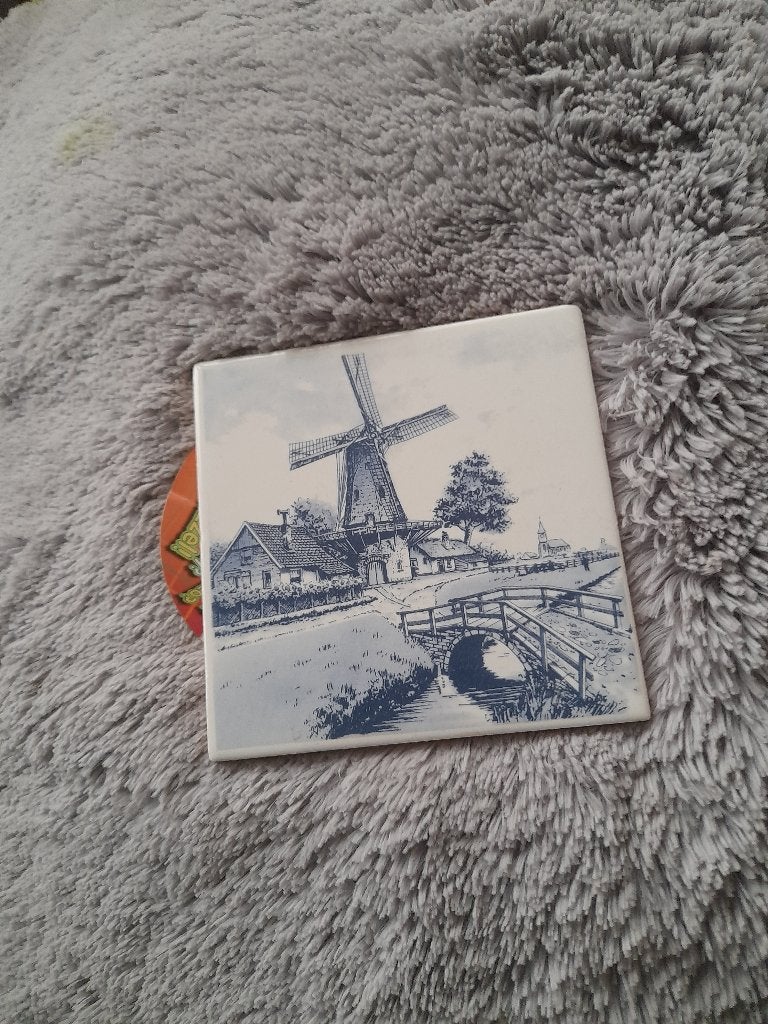 Delfts Blauw Tegeltje met Molenlandschap, Antiek en Kunst, Ophalen of Verzenden