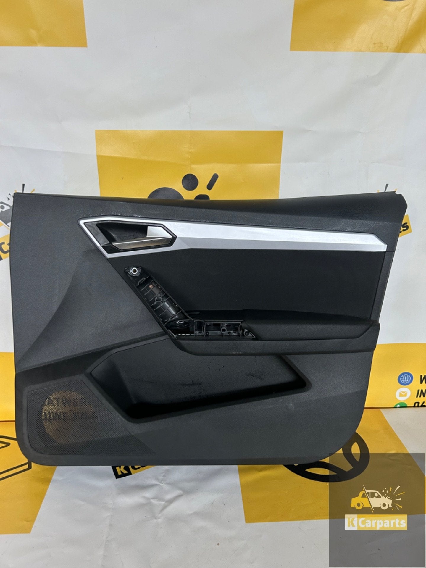 Seat Ibiza 6F FR Rechts Voor deur paneel 6F0867132, Auto-onderdelen, Gebruikt, Autovia A-2, Km 585 585
08760  Martorell, ES, Ophalen of Verzenden