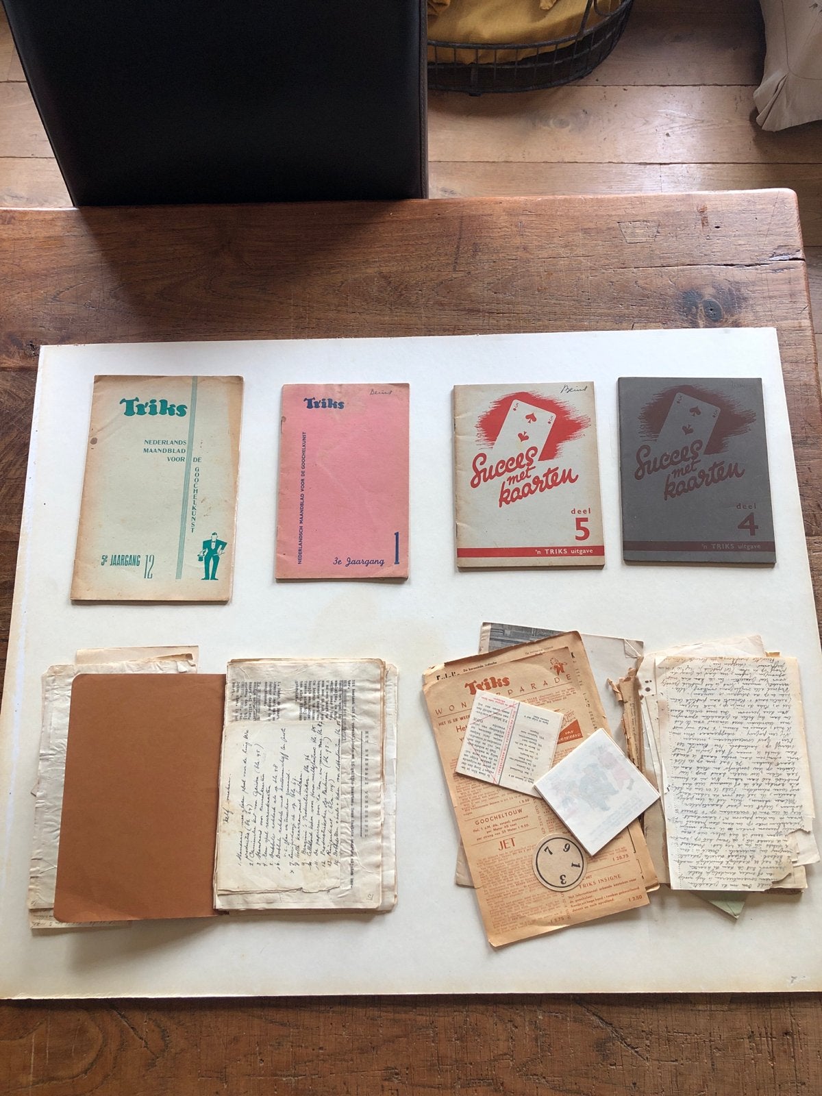 Tovertijdschriften en Goochelboeken - Triks & Succes met Kaa, Boeken, Ophalen of Verzenden, Gelezen, Overige typen