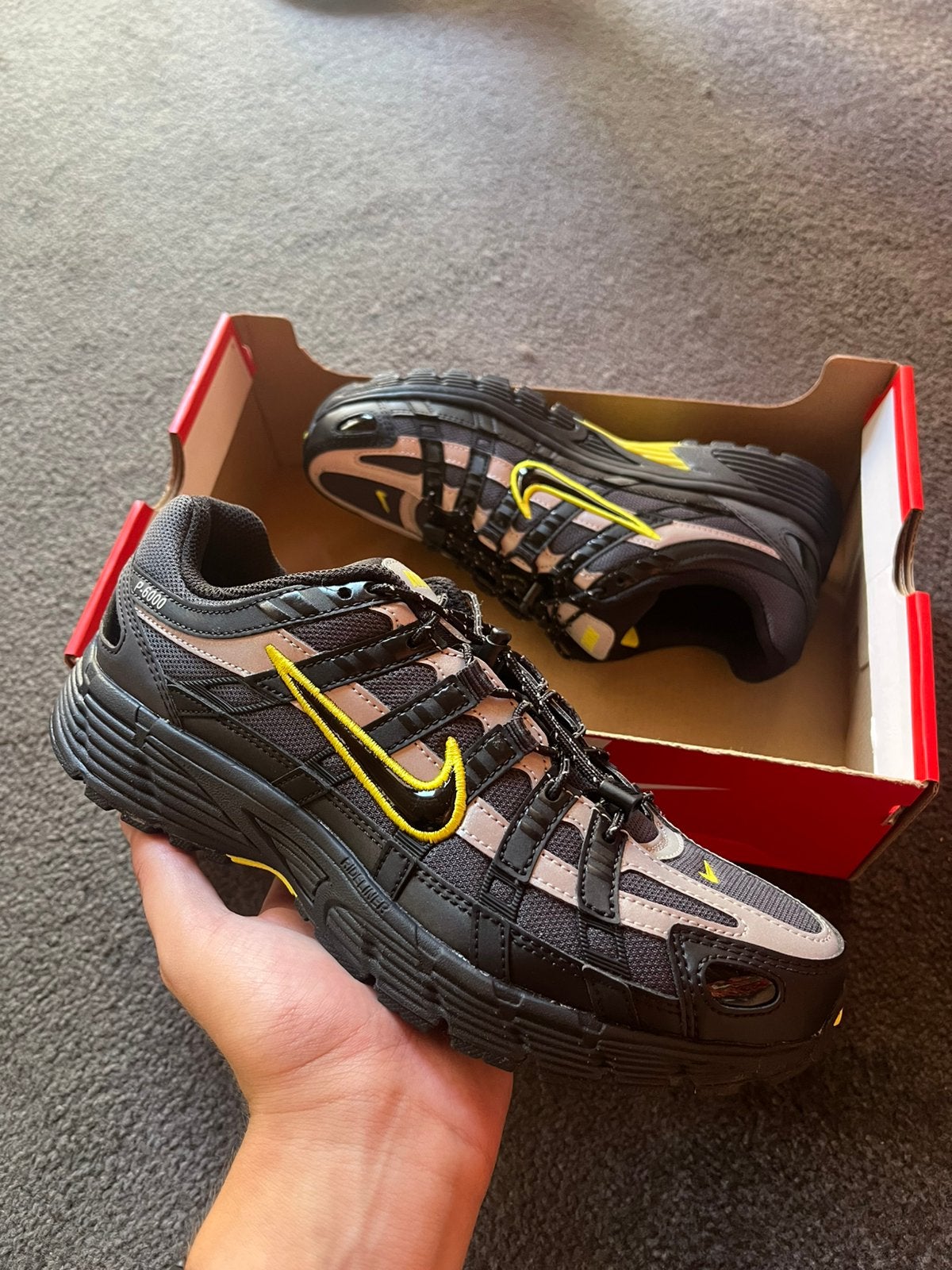 Nike P-6000 Zwart Geel - Maat 38 en 42, Zwart, Nieuw, M, Ophalen of Verzenden