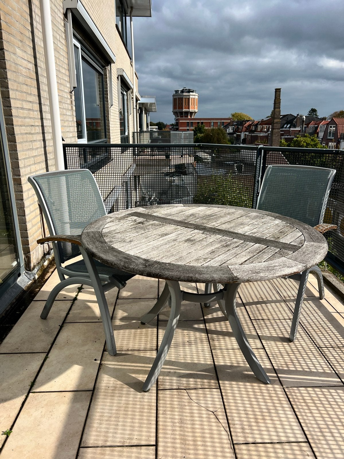 Tuinset: ronde tafel met 2 stoelen, Gebruikt, Eettafel, Tuinset, Hout