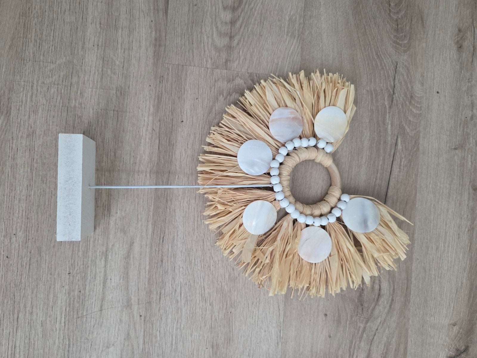 Boho wanddecoratie met schelpen en raffia, Beige, Verzenden, Boho, Zo goed als nieuw