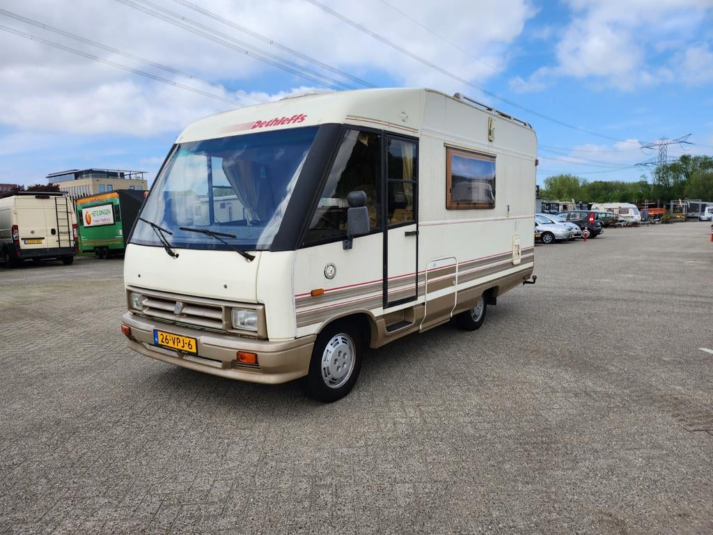 Caravans And Camping Dethleffs