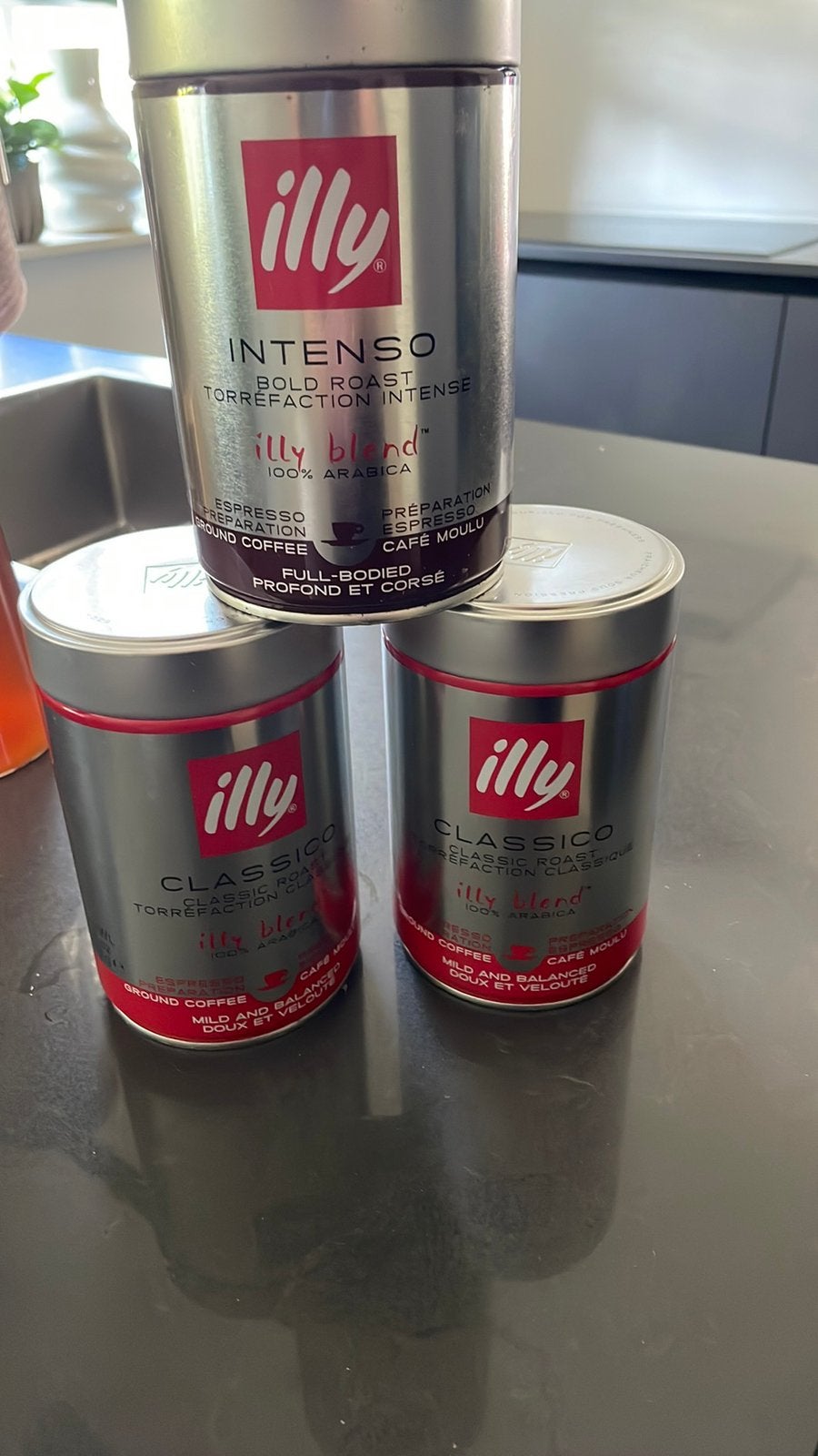 Gratis lege koffieblikken Illy, Ophalen, Zo goed als nieuw, Overige