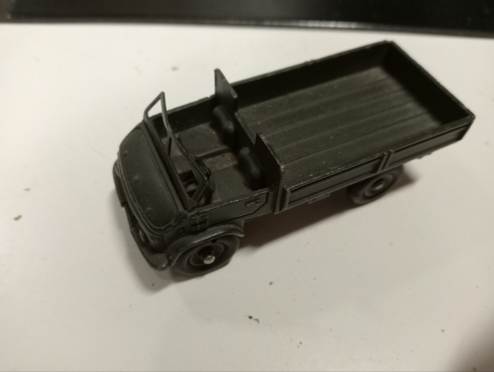 Mercedes Benz Unimog Dinky toys 821, Ophalen of Verzenden, Gebruikt, Bus of Vrachtwagen