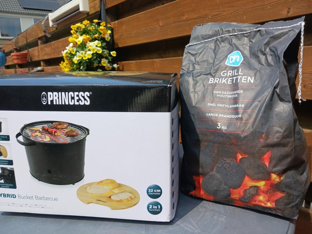 Princess Hybrid Bucket Barbecue + Grillbriketten, Ophalen, Nieuw, Princess, Met accessoires
