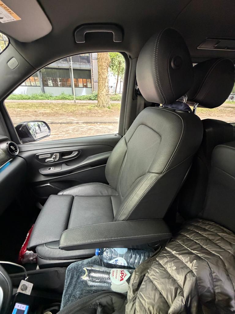 Luxe  2xZwart Lederen Taxibank met Koeling en Verwarming, Auto-onderdelen, Ophalen, Gebruikt