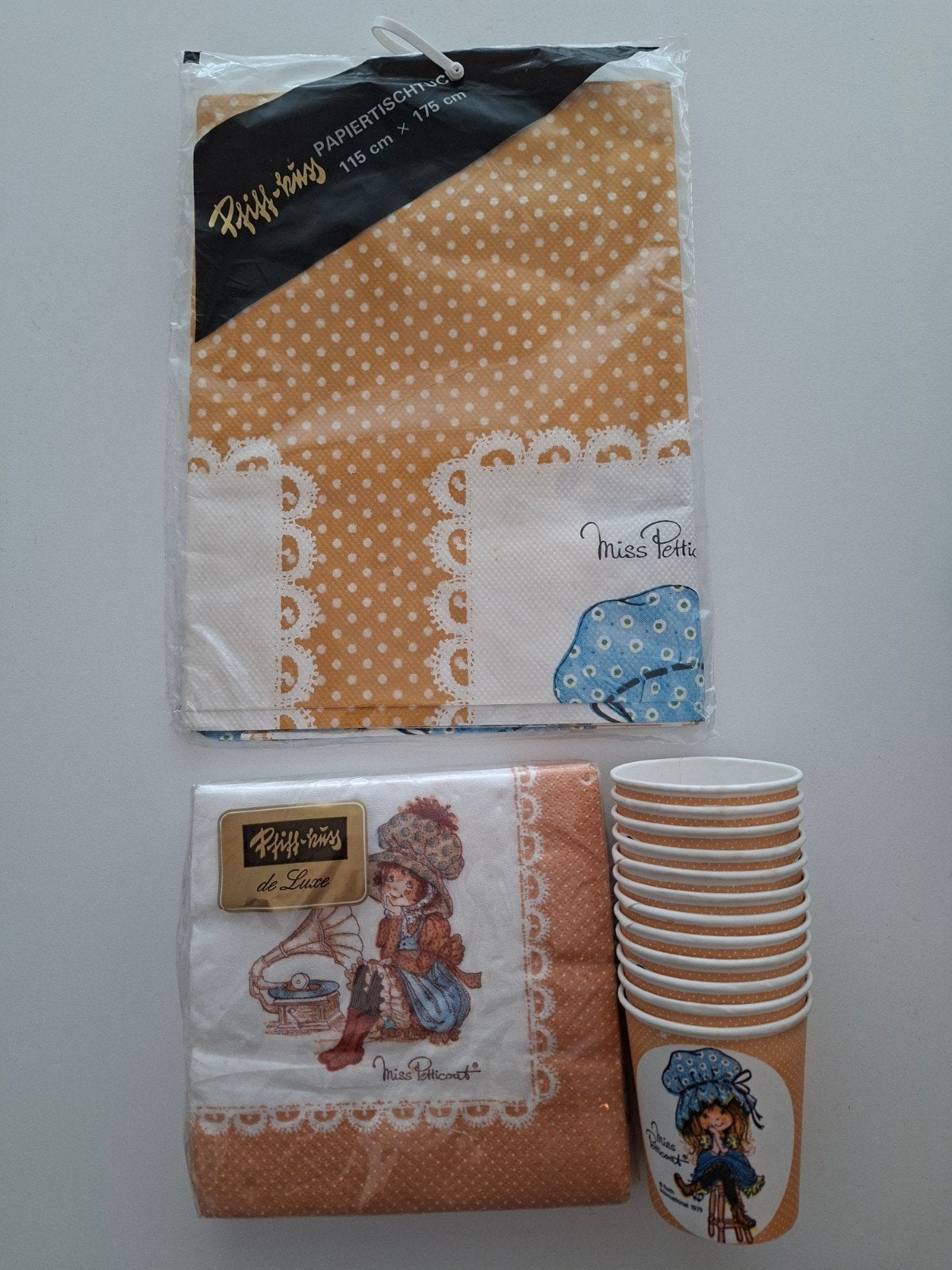 Originele partyset uit de jaren 70 Miss Petticoat, Ophalen of Verzenden, Huis en Inrichting