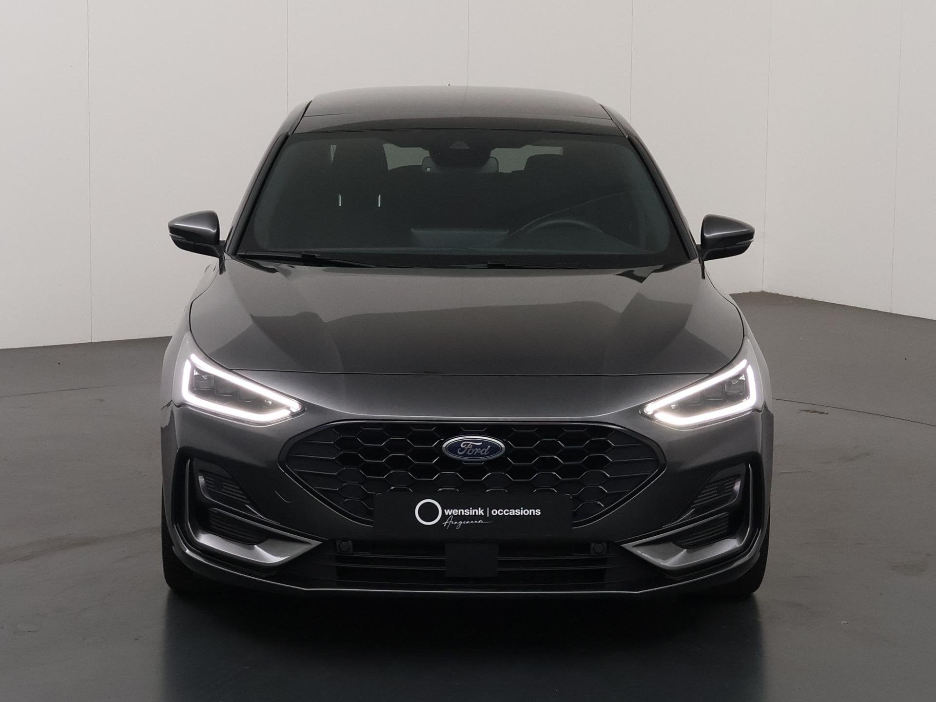 Ford Focus 1.0 EcoBoost Hybrid ST Line X | Panoramadak | Win, Auto's, Stof, Gebruikt, Automatische klimaatregeling, Bedrijf