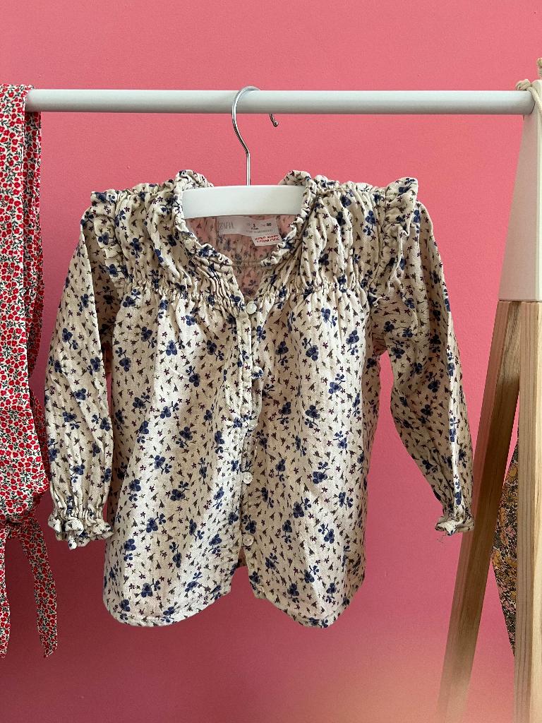 Blouse bloemetjes meisje maat 98, Kinderen en Baby's, Kinderkleding | Maat 98, Ophalen of Verzenden, Zo goed als nieuw, Meisje