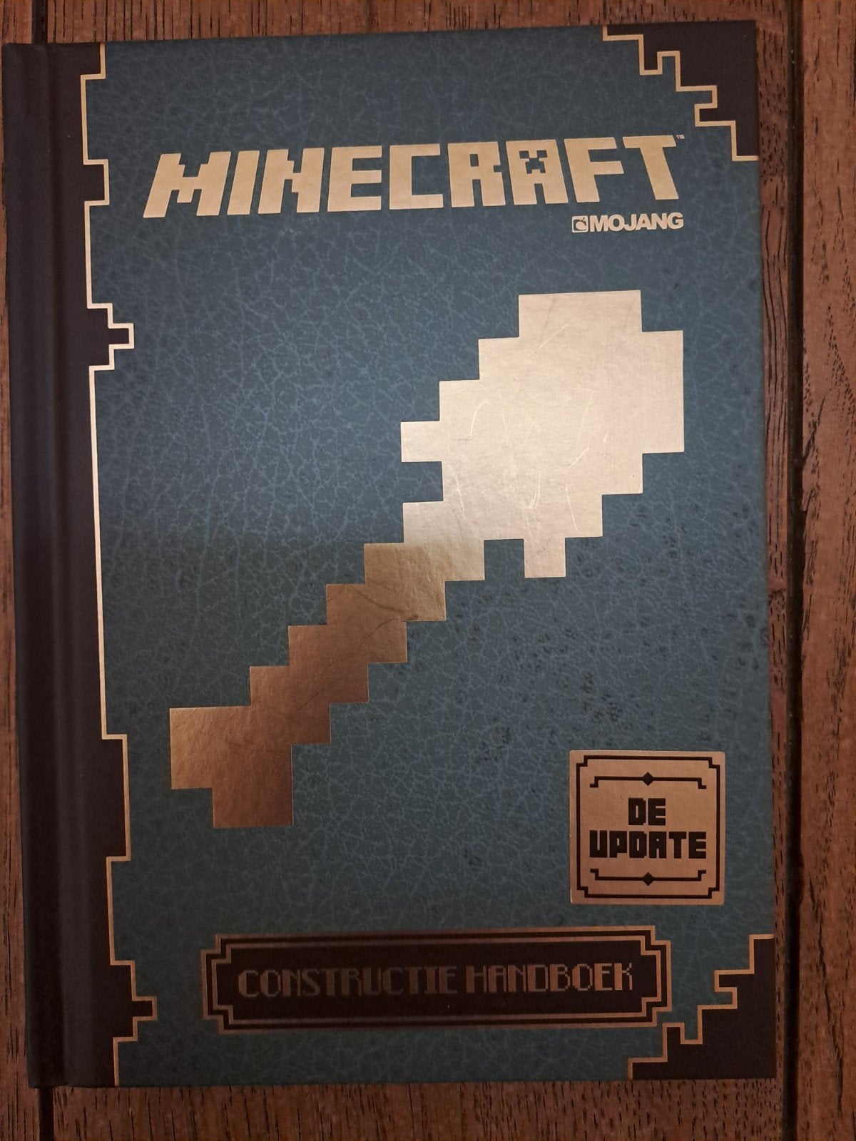 Phil Southam - Minecraft constructie handboek, Non-fictie, Ophalen of Verzenden, Zo goed als nieuw, Phil Southam; Matthew Needler