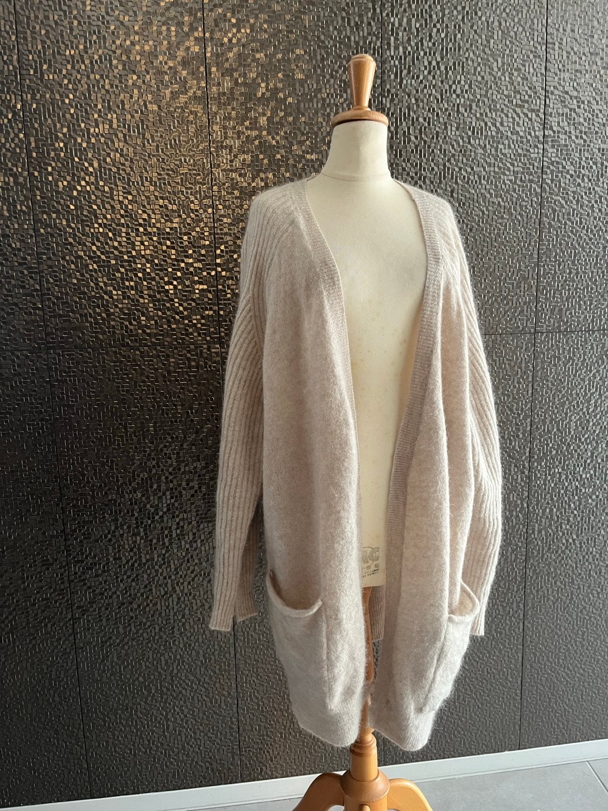 Malene Birger vest XL Stijlvol en comfortabel, Kleding | Dames, Truien en Vesten, Ophalen of Verzenden, Zo goed als nieuw, Maat 46/48 (XL) of groter