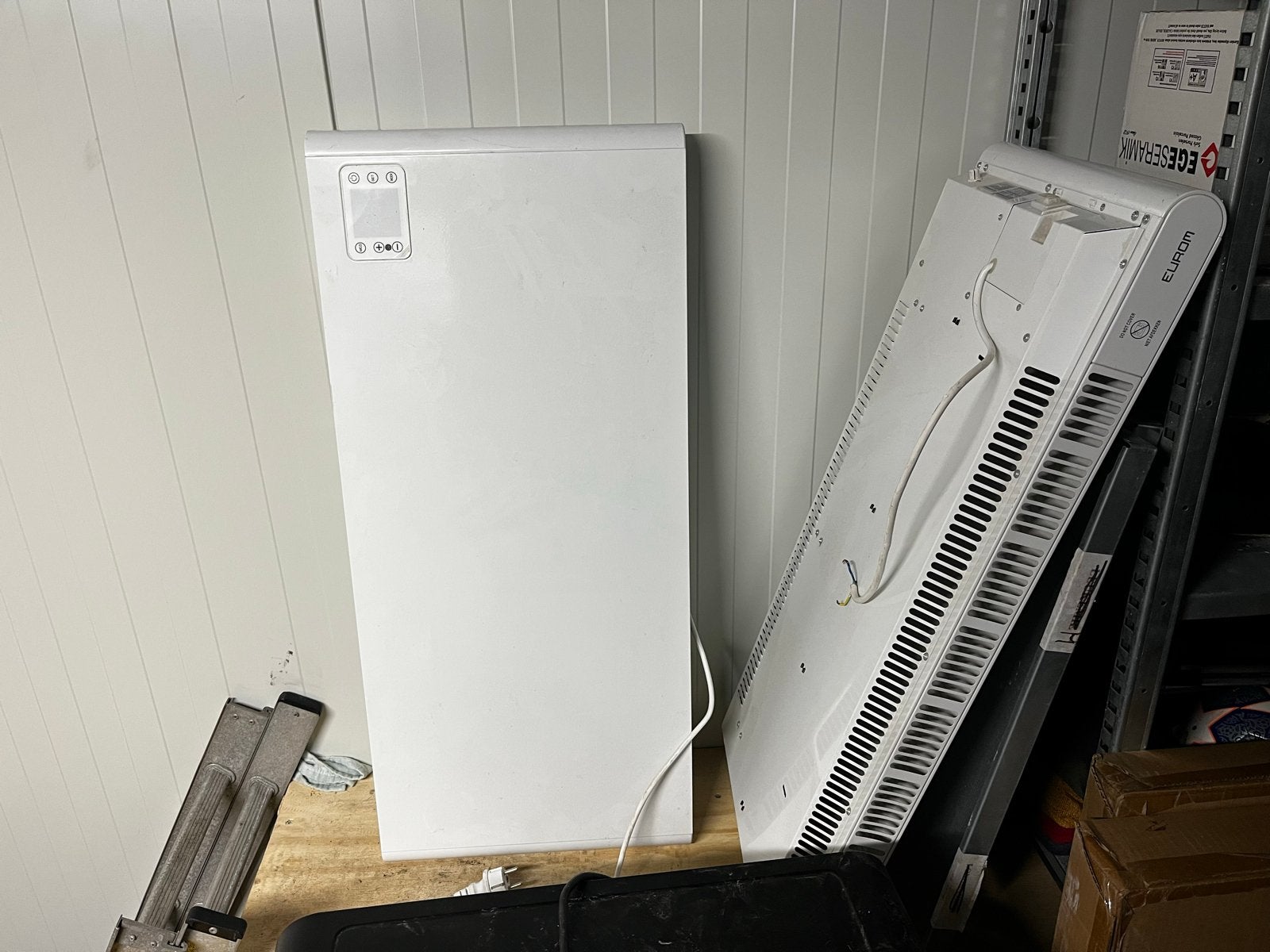 Twee Eurom Alutherm 2000 Wifi convector kachels, Doe-het-zelf en Verbouw, Ophalen, Gebruikt, Kachel, 60 tot 150 cm