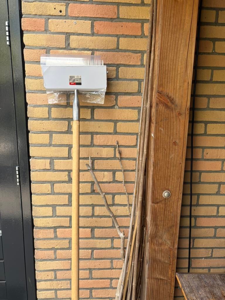 Suki 250mm prikroller, Doe-het-zelf en Verbouw, Gereedschap | Handgereedschap, Ophalen, Zo goed als nieuw