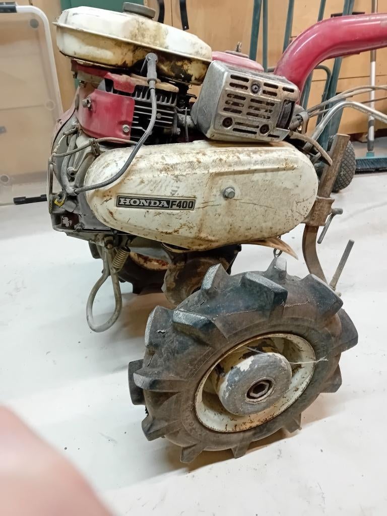 Honda tuinploeg / grondfrees - opknapper, lopend weggezet,, Benzine, Gebruikt, Tuinfrees, Ophalen
