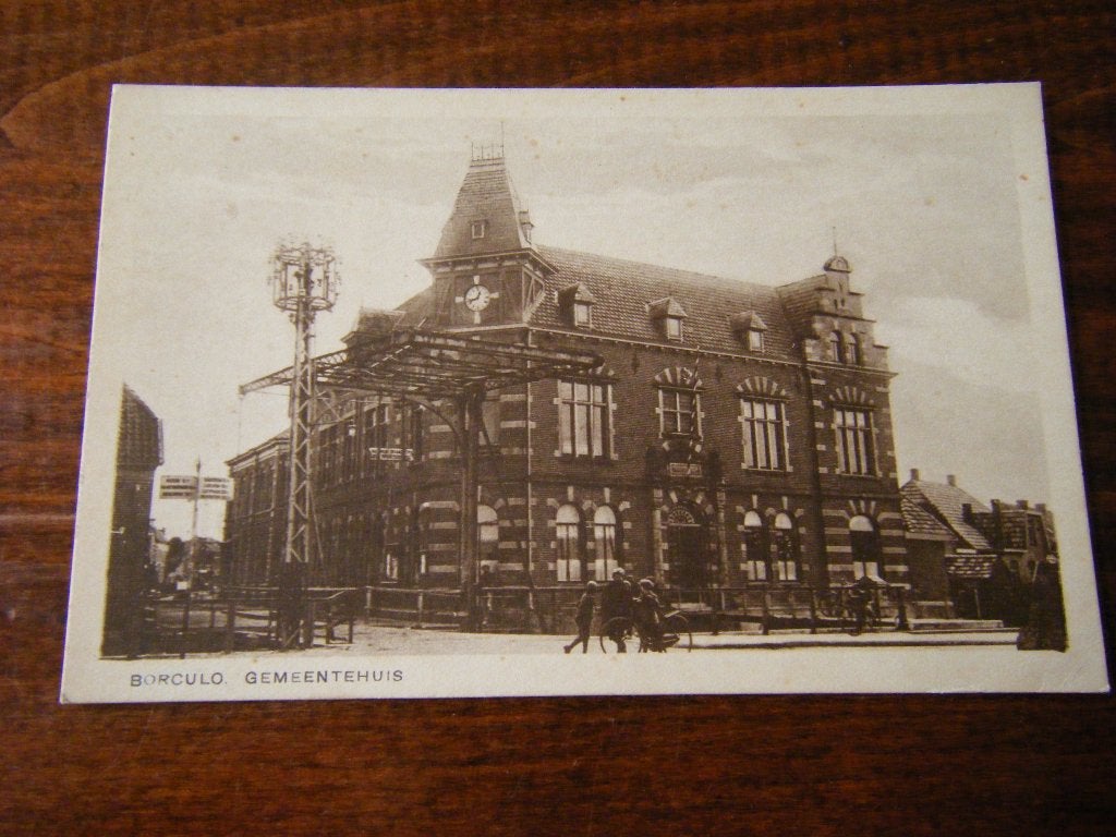 T39 - Borculo - Gemeentehuis - 1934 - Mooi/Oud, Verzamelen, Ansichtkaarten | Nederland, Ophalen of Verzenden, 1920 tot 1940, Gelderland