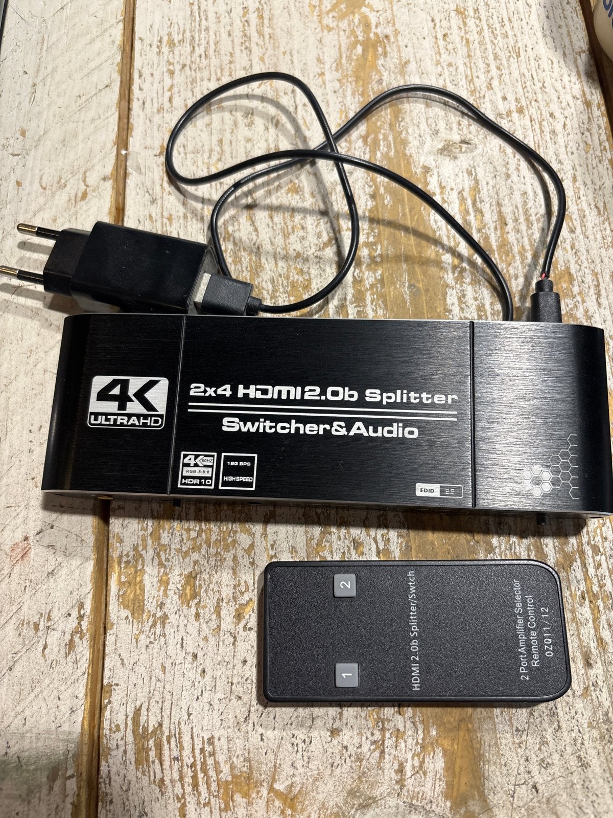 4K 2x4 HDMI 2.0b Splitter Switcher & Audio, Ophalen of Verzenden, Gebruikt, Minder dan 2 meter, HDMI-kabel