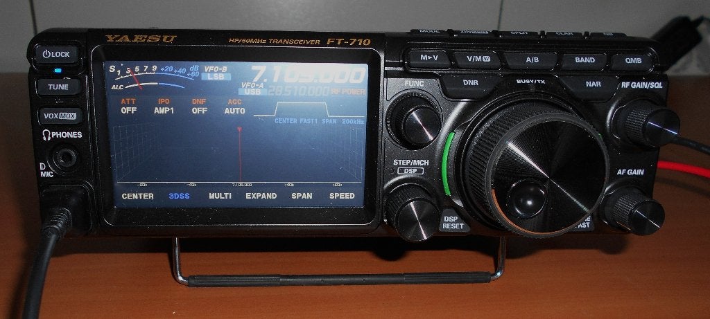 Yaesu FT-710 Field, Ophalen, Zo goed als nieuw, Zender en Ontvanger