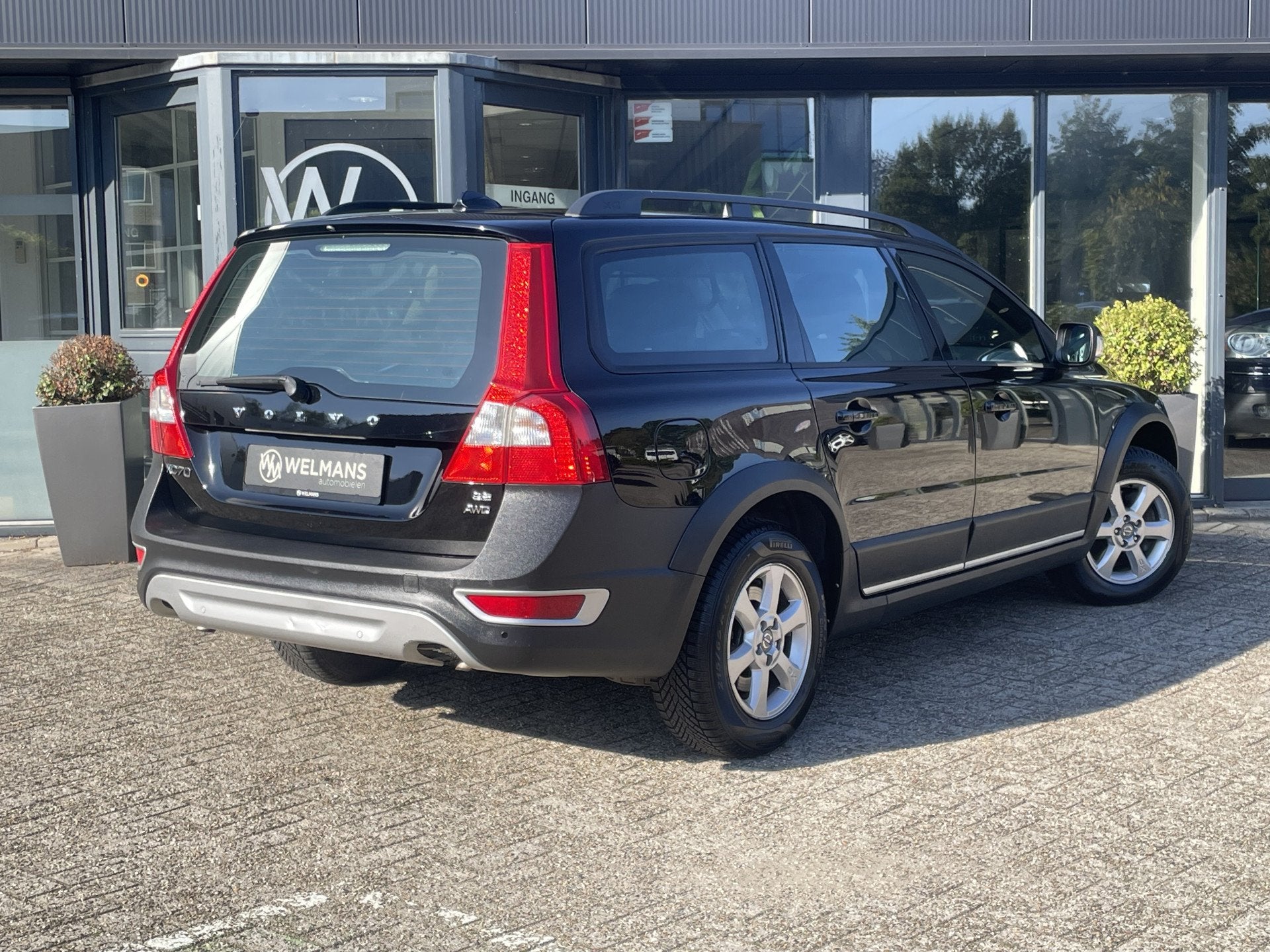 Volvo XC70 3.2 AWD Momentum Youngtimer l Leder l Stoelverw., Auto's, Automaat, 238 pk, Gebruikt, Zwart